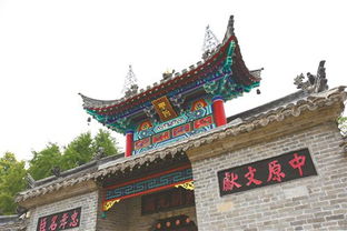 徐州權謹牌坊修繕完成 戲馬臺工程年底竣工