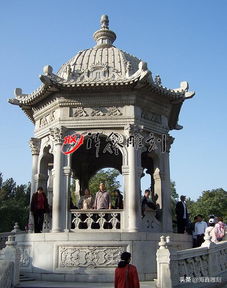 一座園林半園亭 中國園林建筑的文化符號