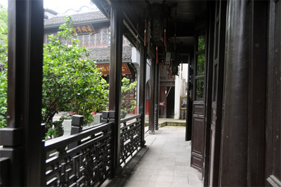 推薦閱讀:園林古建筑工程專業(yè)承包資質(zhì)等級標(biāo)準(zhǔn)